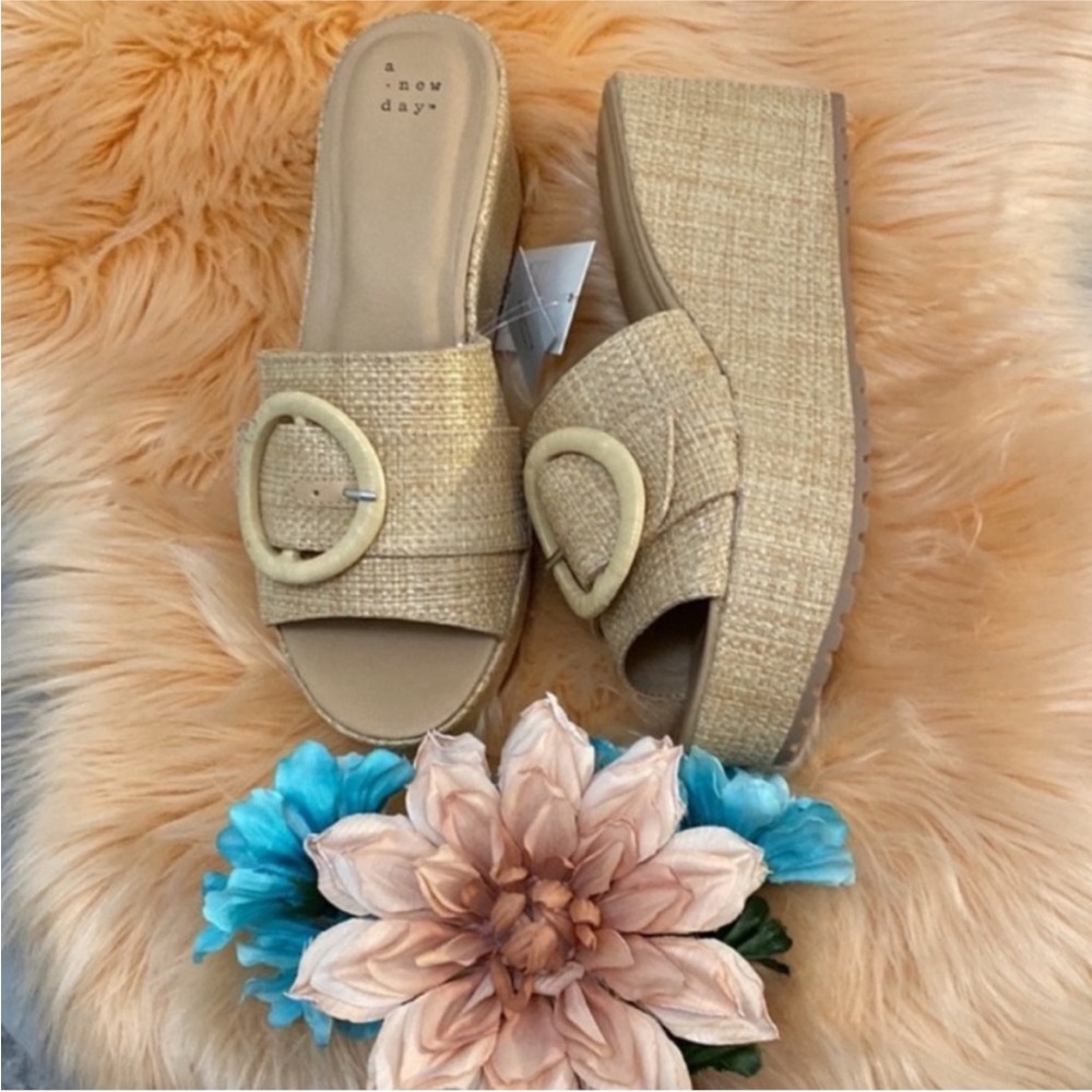 Buckle Wedge Platform Slip On Flats Clog Sandals InTan NEW!